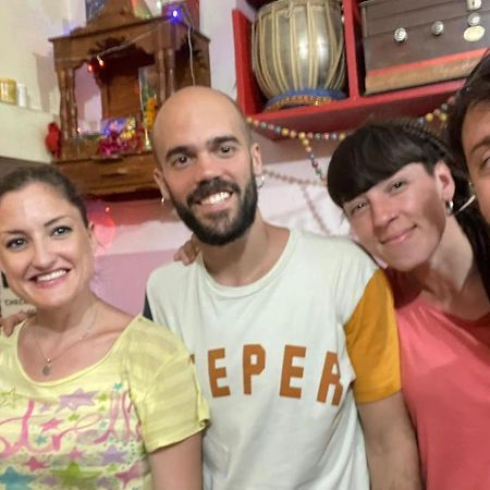 Azure Family Paying Guest House Varanasi Eksteriør bilde